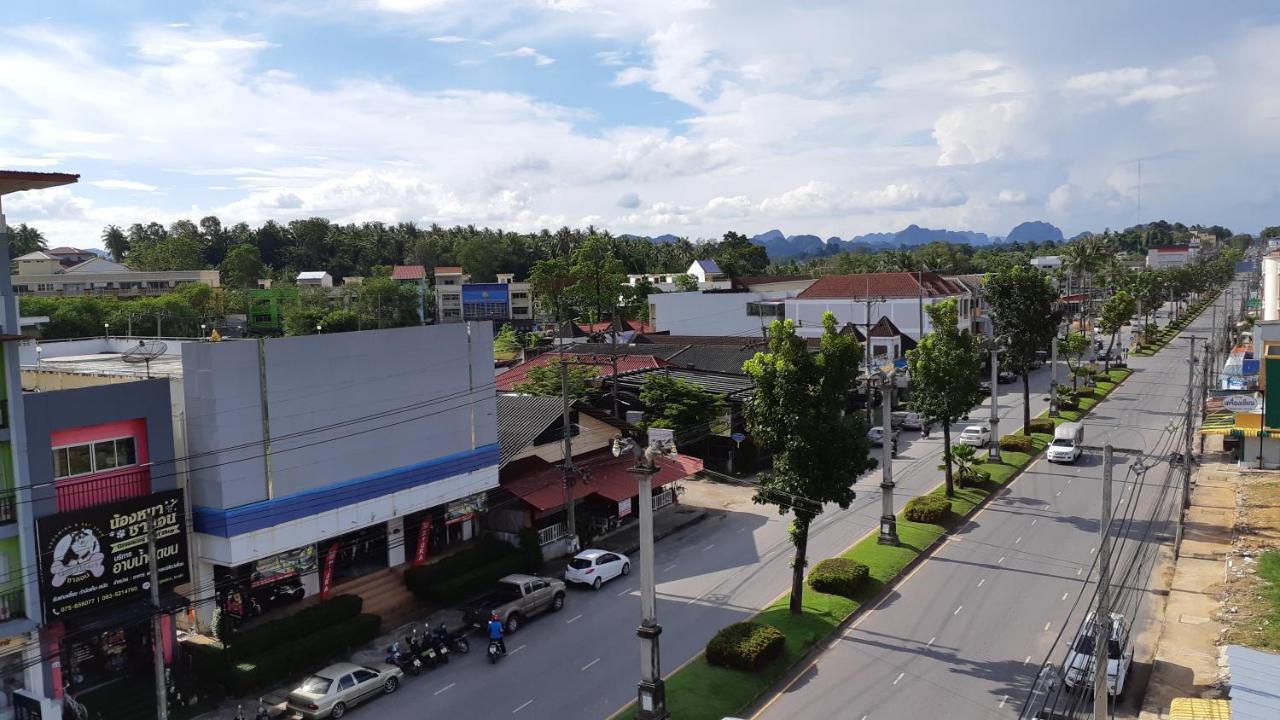 Cube Hostel Krabi town Εξωτερικό φωτογραφία