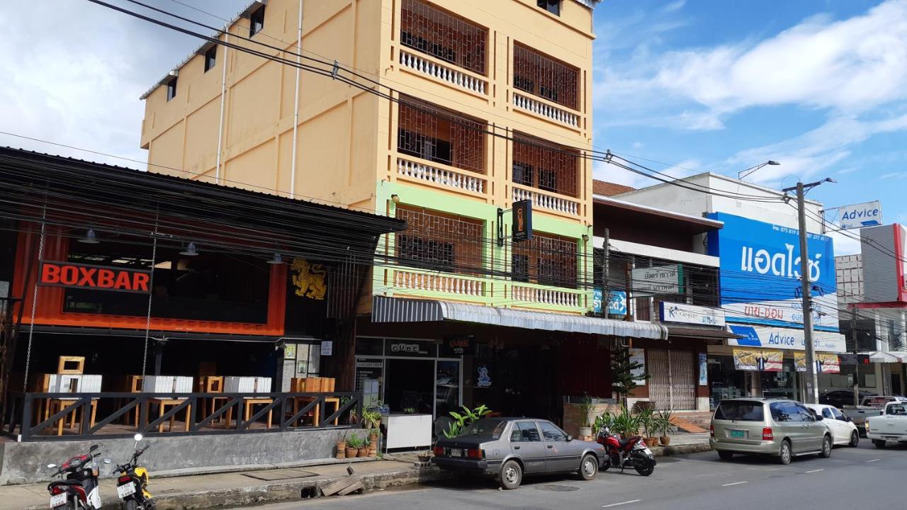 Cube Hostel Krabi town Εξωτερικό φωτογραφία